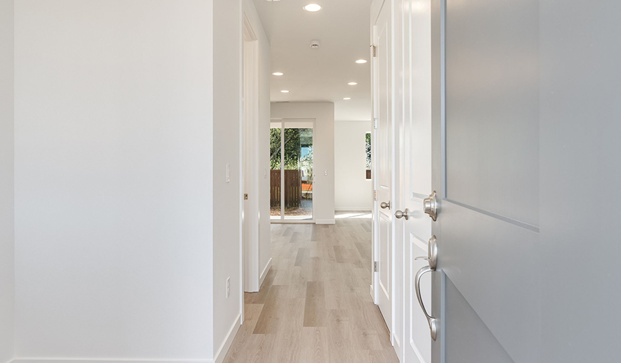 Entry of the Valerie floor plan