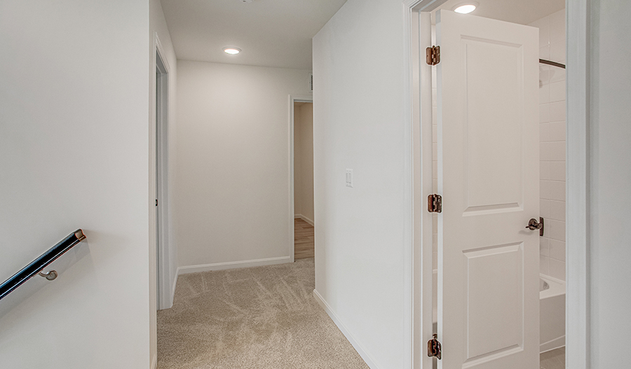 Hallway of the Lapis floor plan