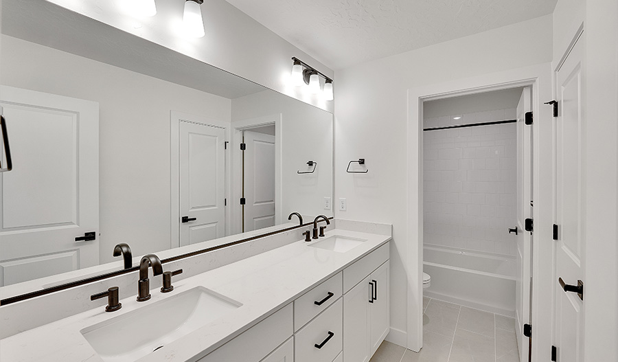 Bathroom of the Dillon floor plan