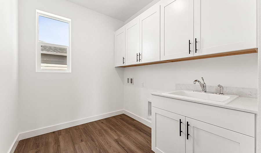 Laundry of the Coronado floor plan