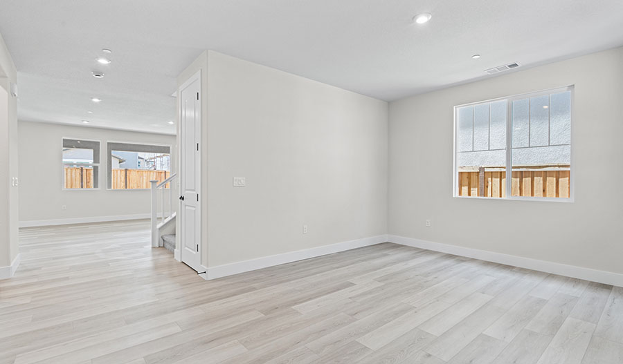 Entry of the Hemingway floor plan