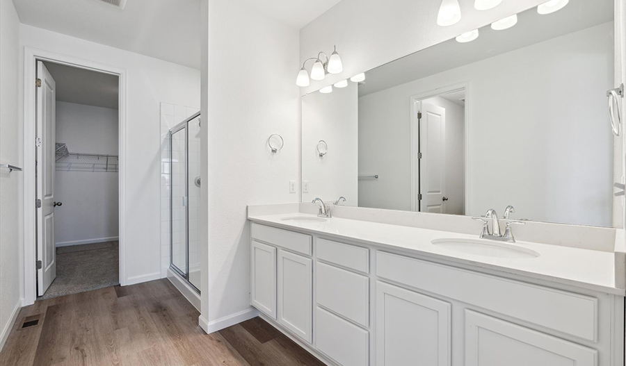 Bathroom of the Agate floor plan