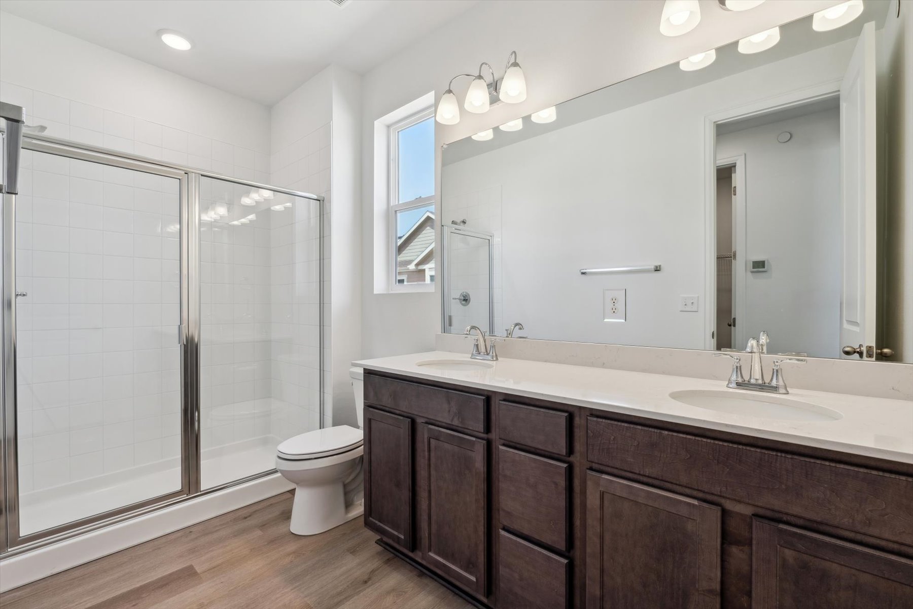 Bathroom of the Alexandrite floor plan