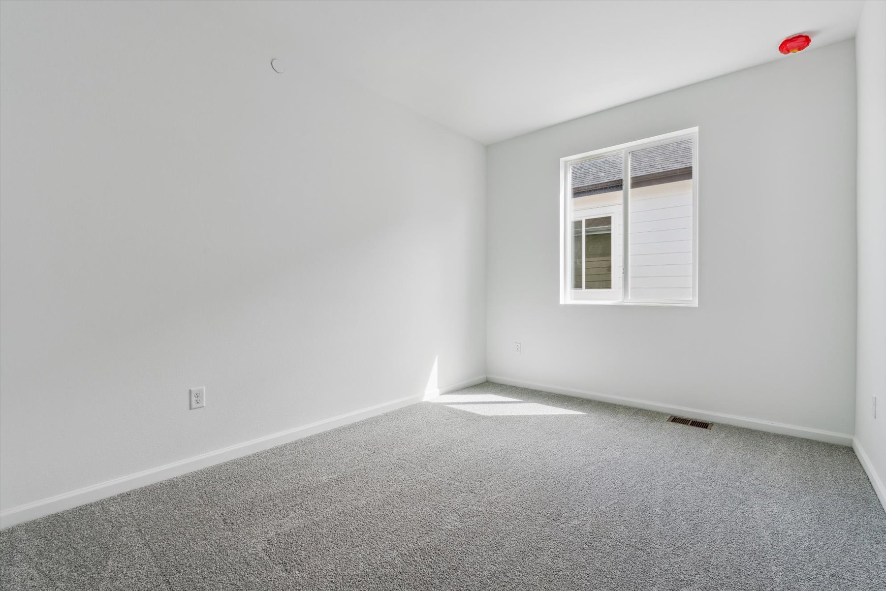 Bedroom of the Alexandrite floor plan