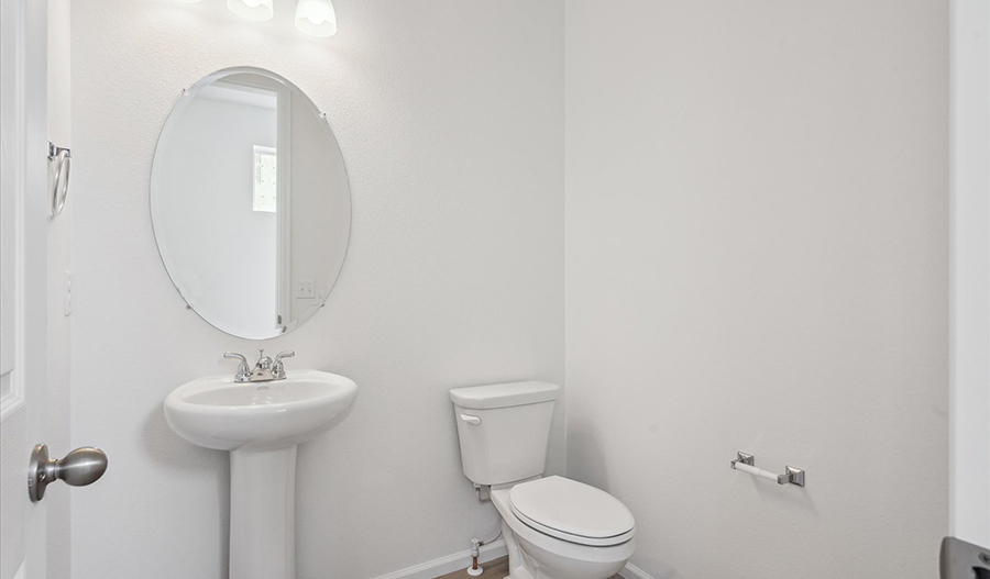 Bathroom of the LynwoodIDuo floor plan