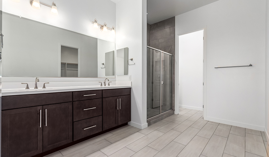 Bathroom of the Pinecrest floor plan
