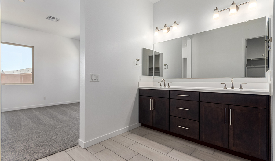 Bathroom of the Pinecrest floor plan