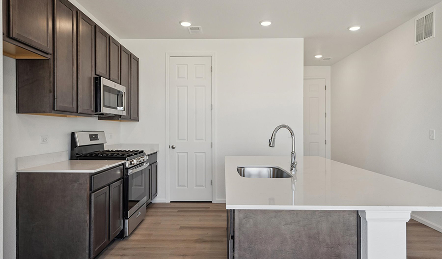 Kitchen of the CoarlII floor plan