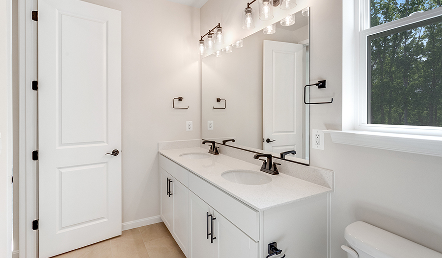 Bathroom of the Alexandrite floor plan