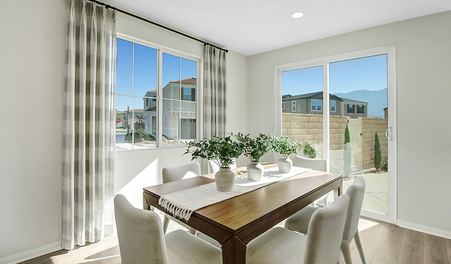 Dining Area Dining Area of the Lennox floor plan