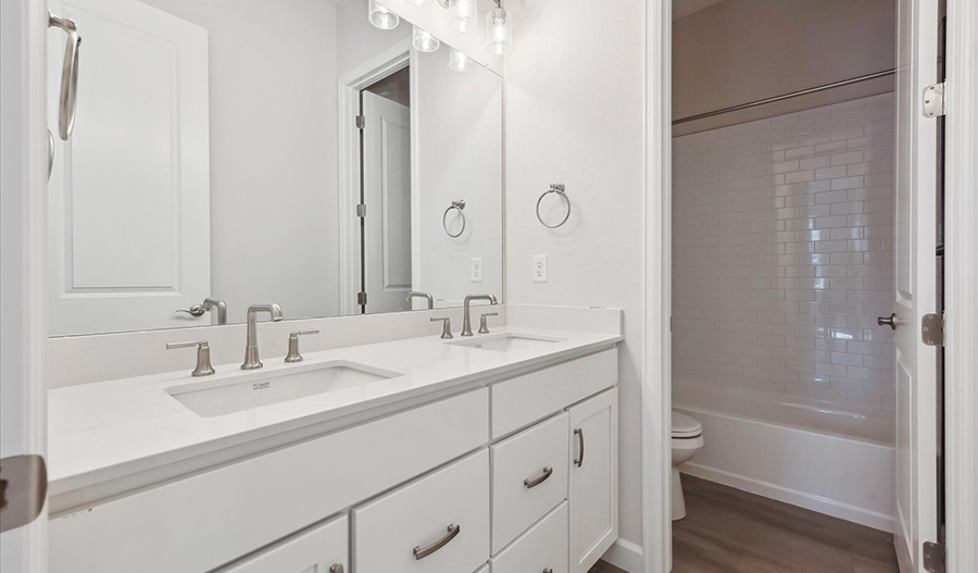 Bathroom of the Daniel floor plan