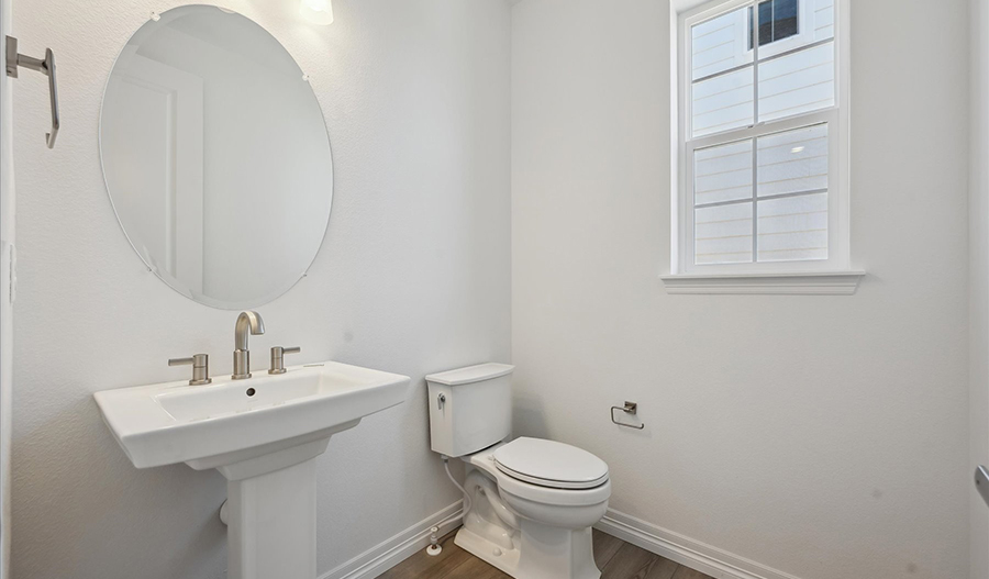 Bathroom of the DillonII floor plan