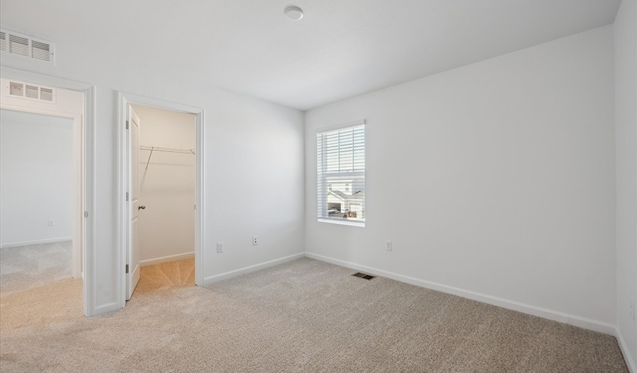 Bedroom of the Lapis floor plan