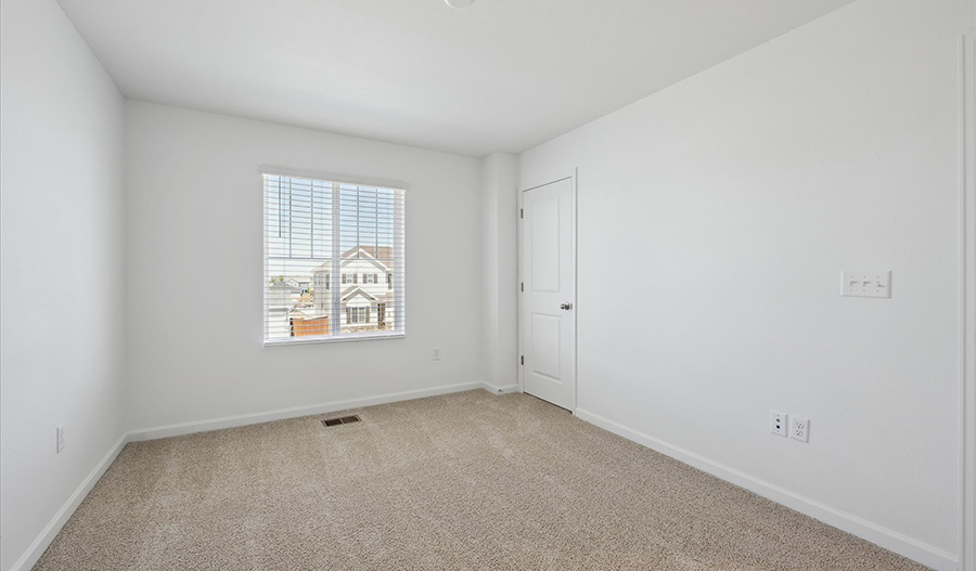 Bedroom of the Lapis floor plan