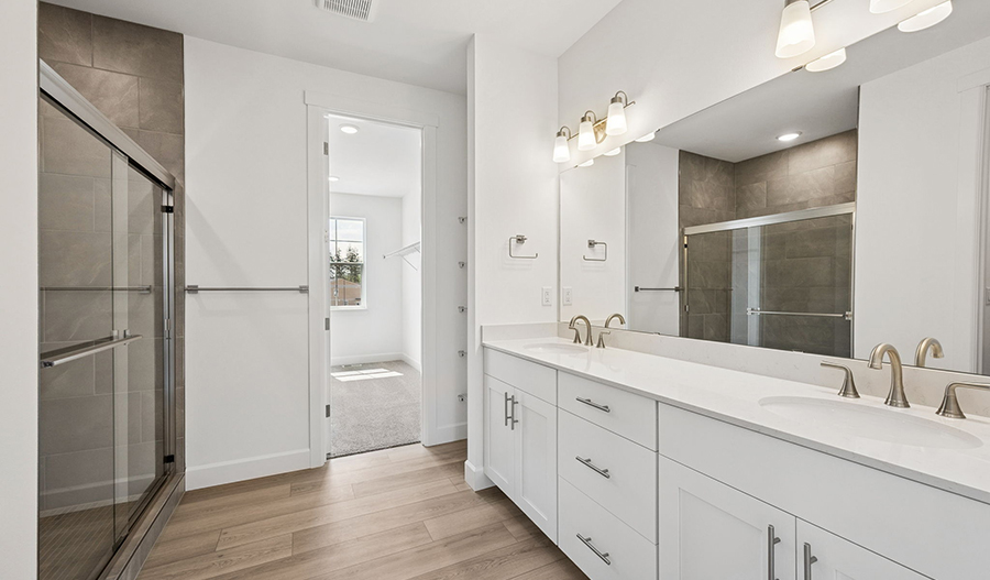 Bathroom of the Lapis floor plan
