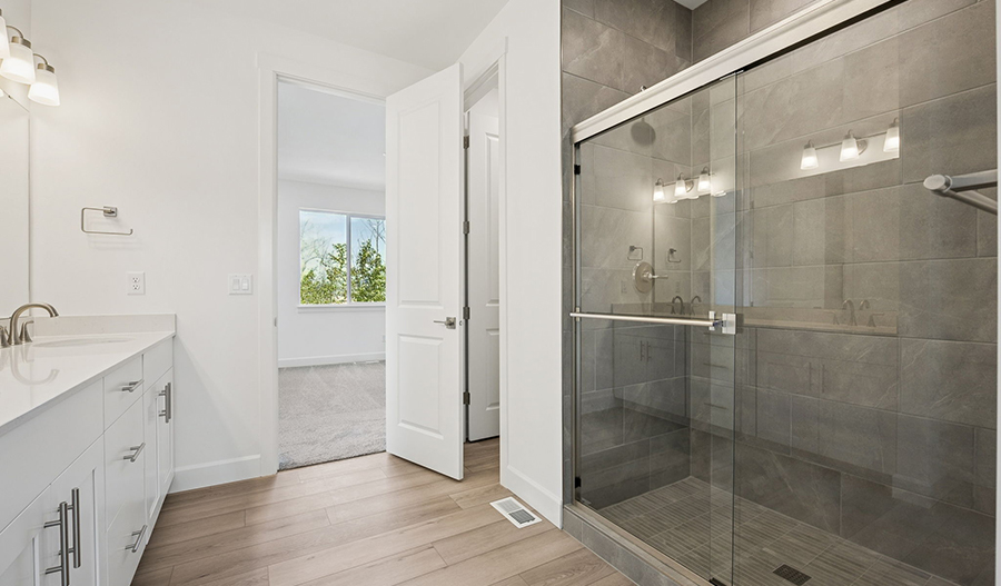 Bathroom of the Lapis floor plan
