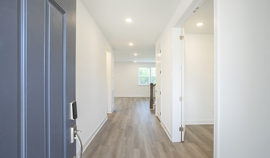 Entry of the Hemingway floor plan