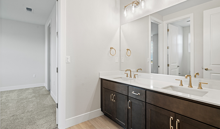 Bathroom of the Jasmine floor plan