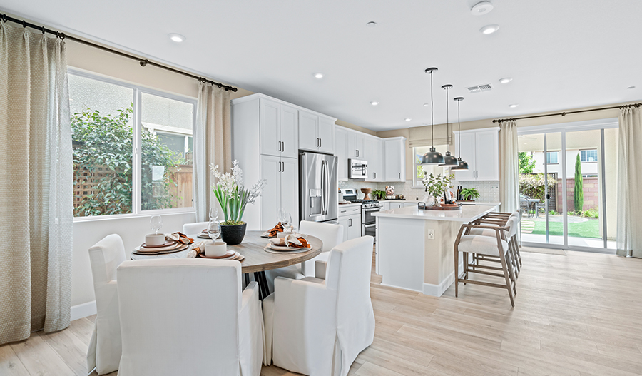 Dining Area of the Pearl floor plan