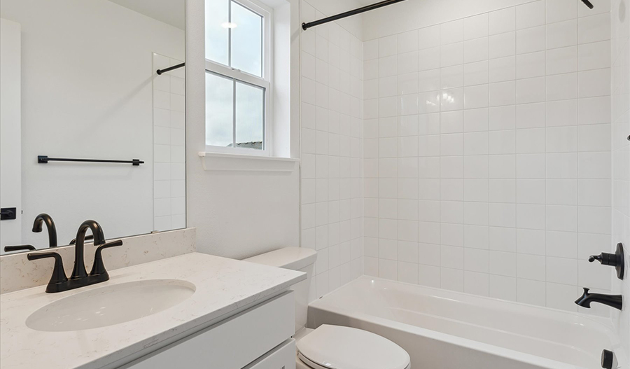 Bathroom of the Elkhorn floor plan