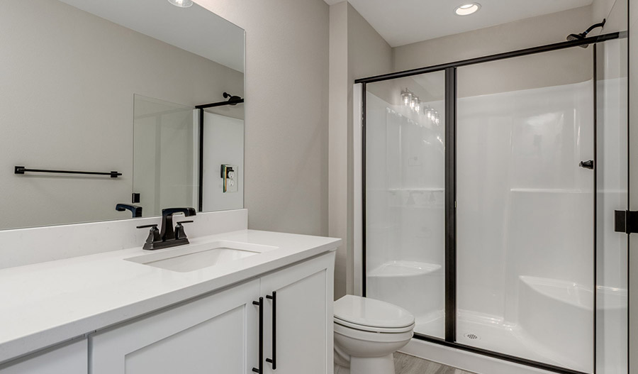 Bathroom of the Ironwood floor plan