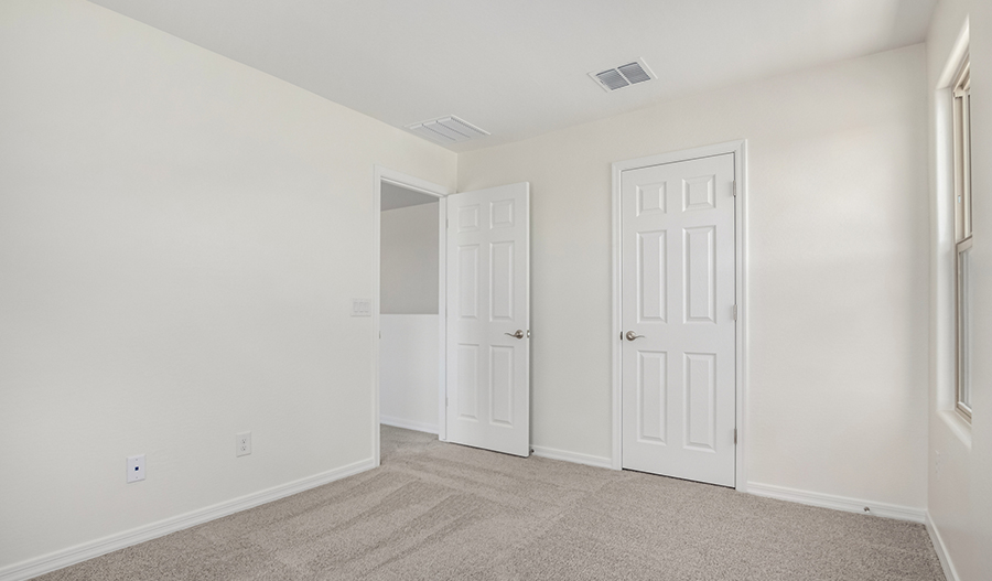 Bedroom of the Zinc floor plan