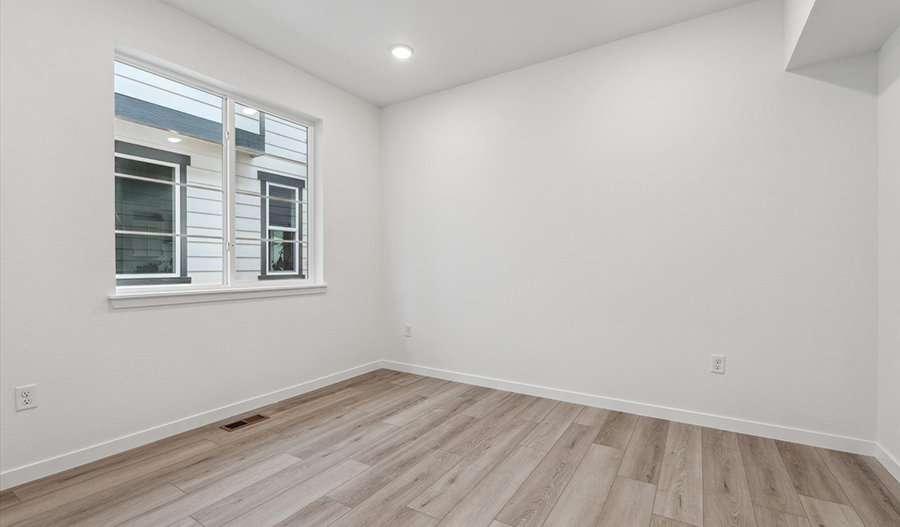 Flex Room of the Layla floor plan