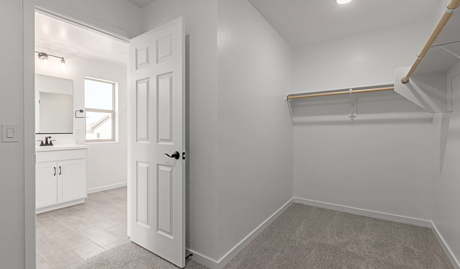 Closet of the Pearl floor plan