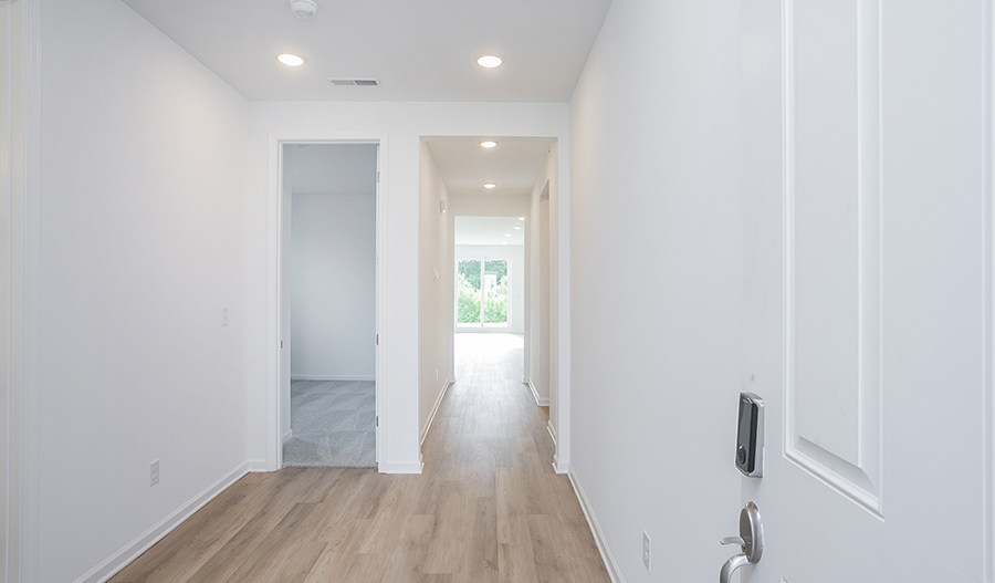Entry of the Bronze floor plan