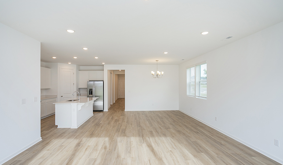 Dining Area of the Bronze floor plan