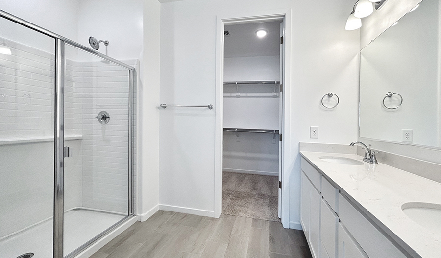 Bathroom of the Larimar floor plan