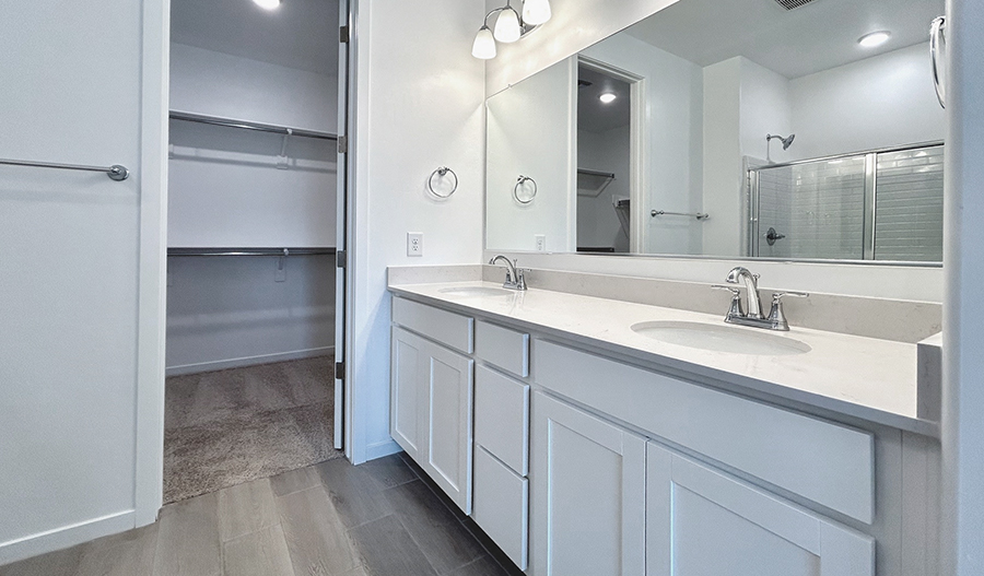 Bathroom of the Larimar floor plan