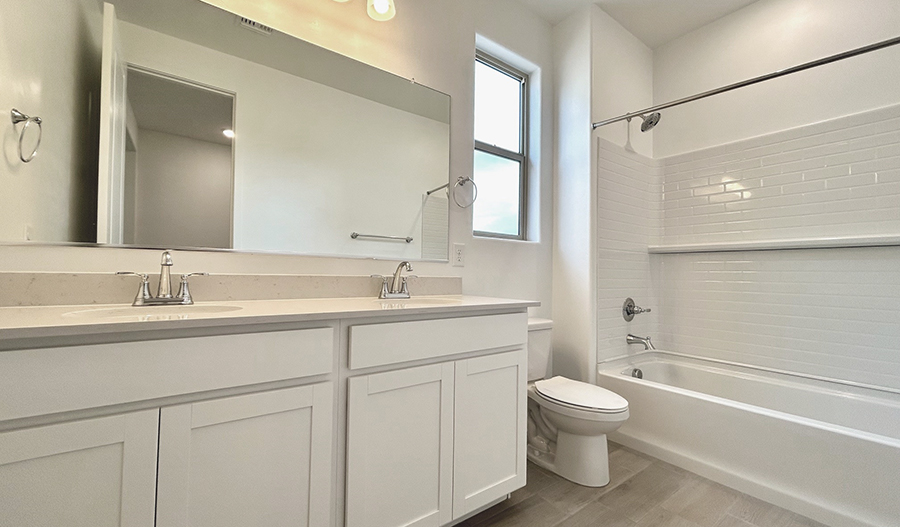 Bathroom of the Larimar floor plan