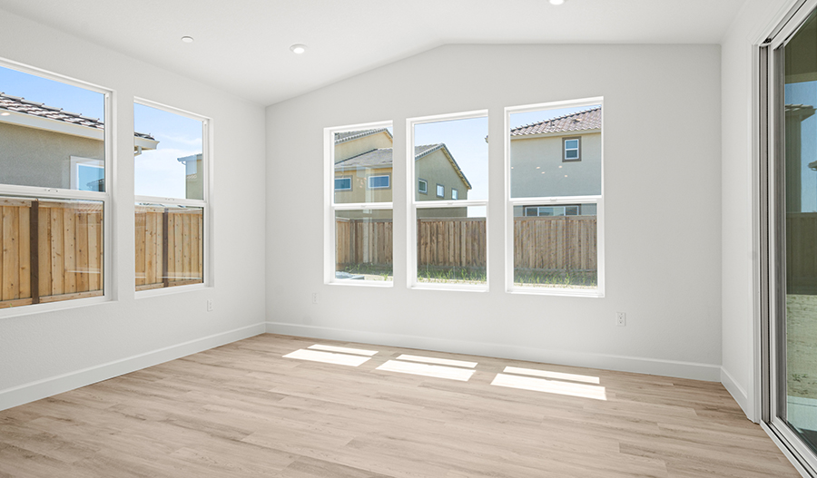 Sunroom of the Hemingway floor plan