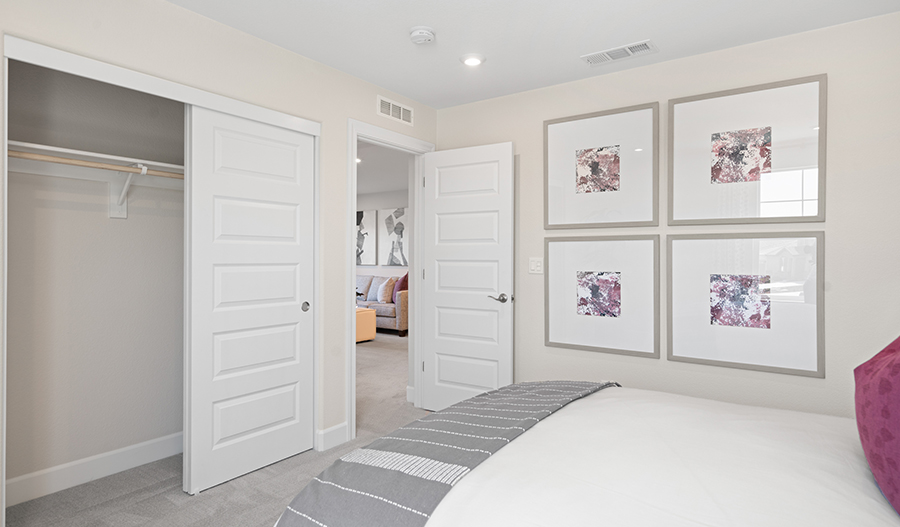 Bedroom of the Ammolite floor plan