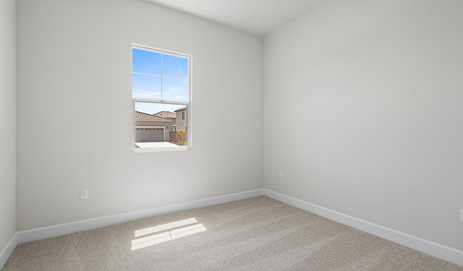 Bedroom of the Decker floor plan