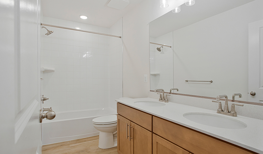 Bathroom of the Moonstone floor plan