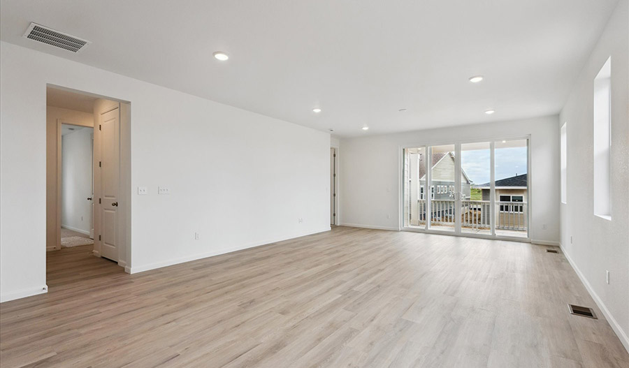 Dining  of the Alexandrite floor plan
