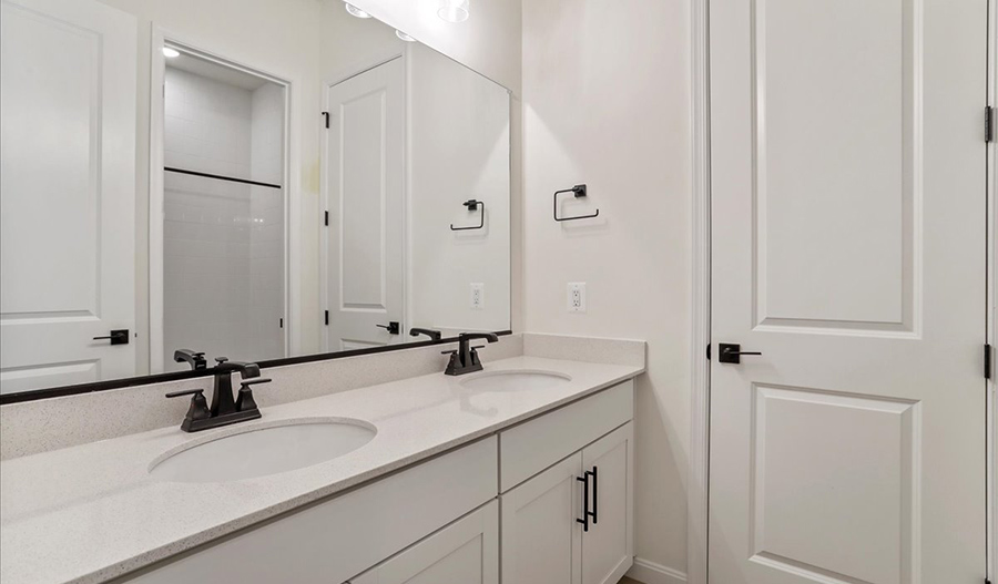 Bathroom of the Decker floor plan