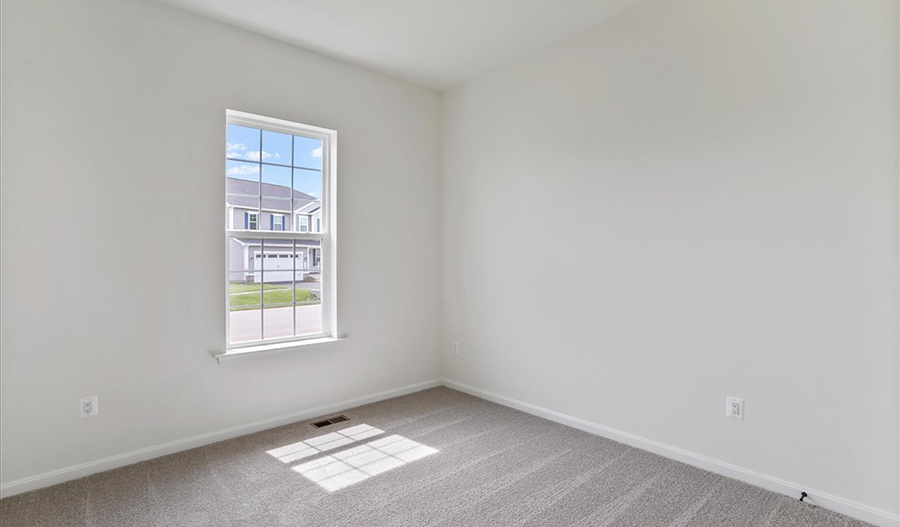Bedroom of the Decker floor plan