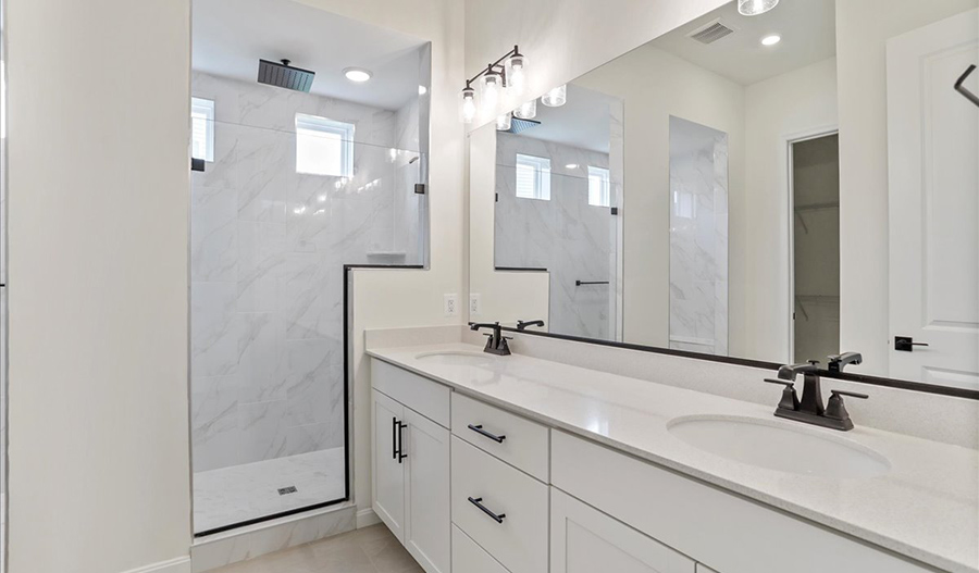 Bathroom of the Decker floor plan