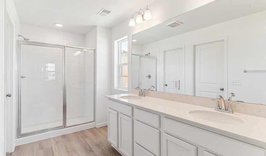 Bathroom of the Lapis floor plan