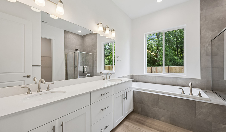 Bathroom of the Decker floor plan