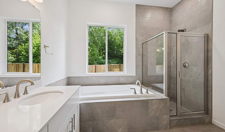 Bathroom of the Decker floor plan
