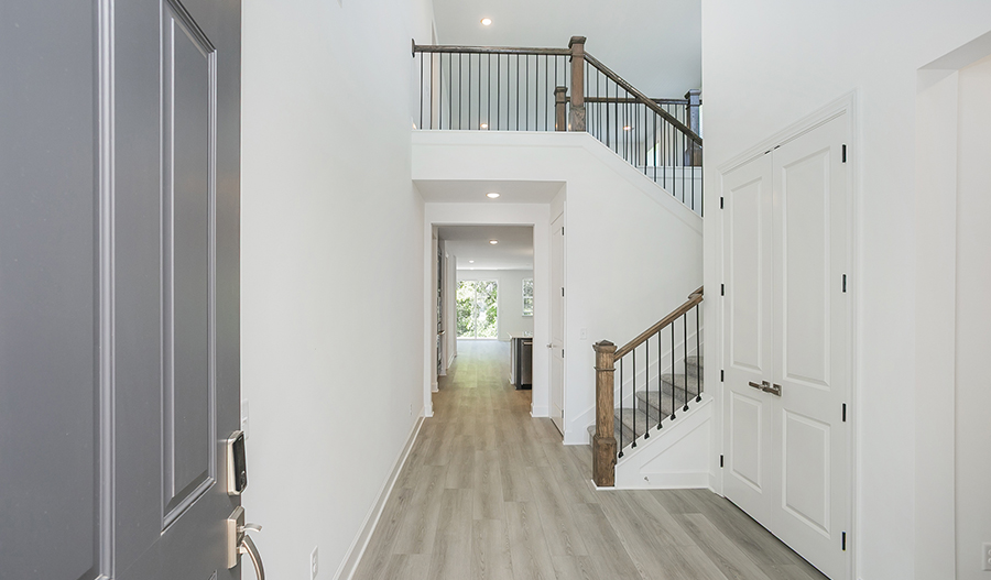 Entry of the Dupont floor plan