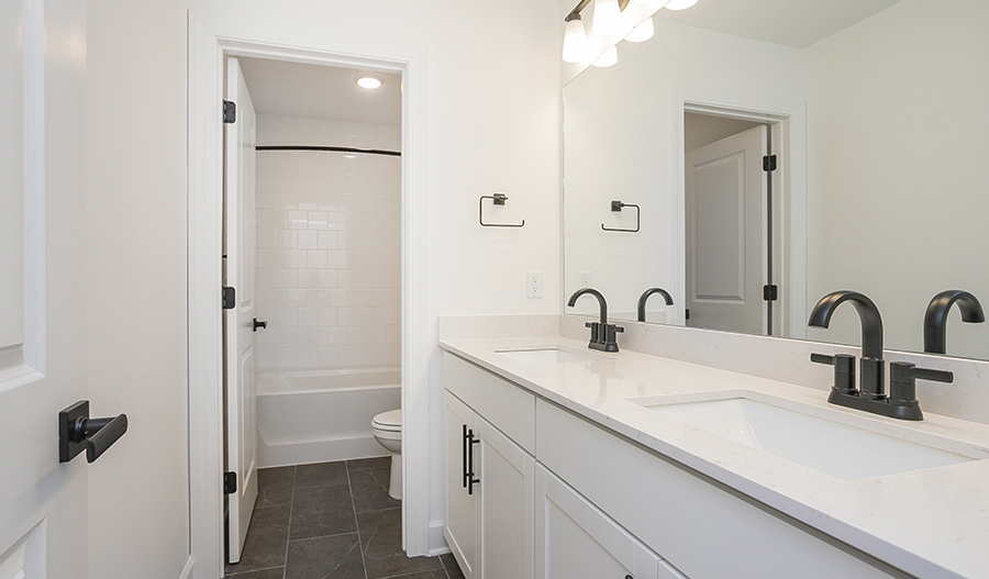 Bathroom of the Denali floor plan