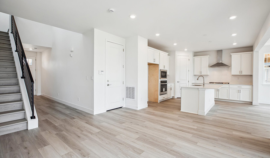 Dining of the Julien floor plan