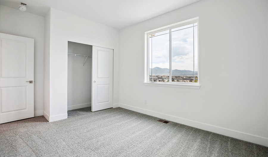 Bedroom of the Julien floor plan