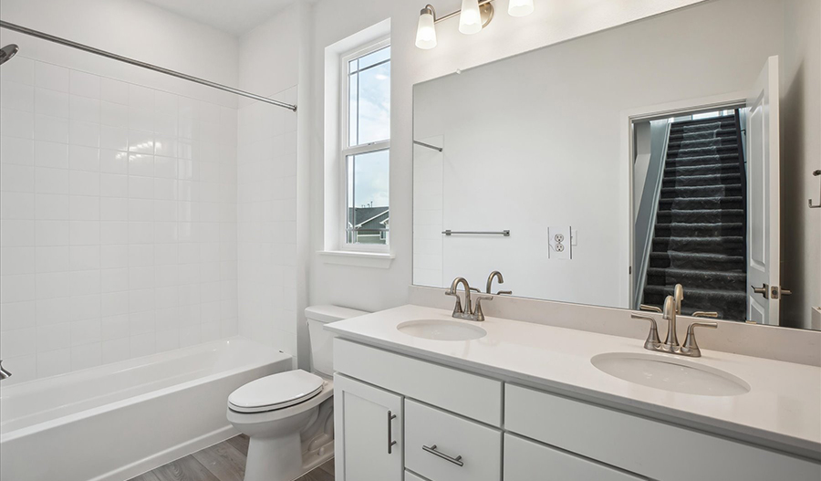 Bathroom of the Julien floor plan