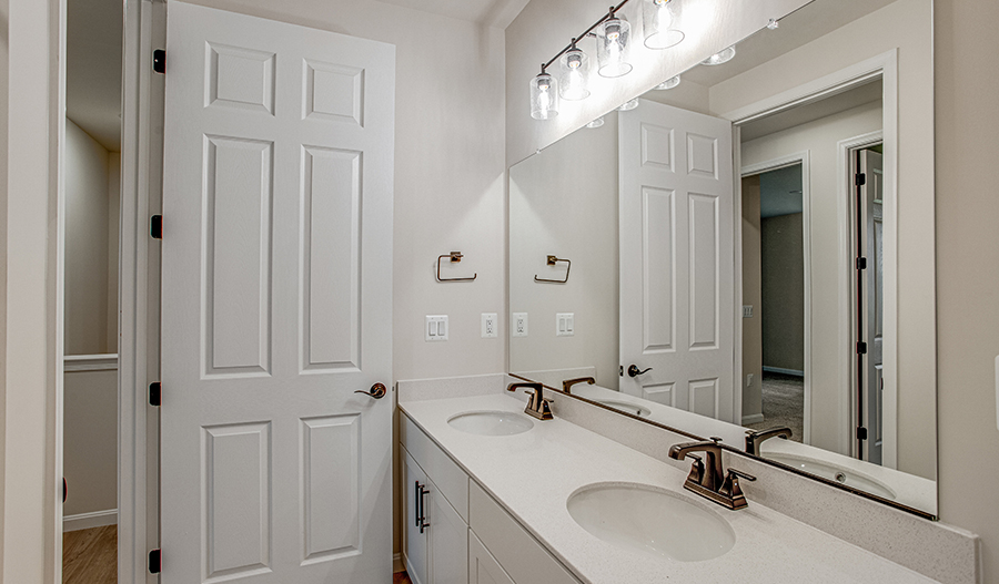 Bathroom of the Alexandrite floor plan